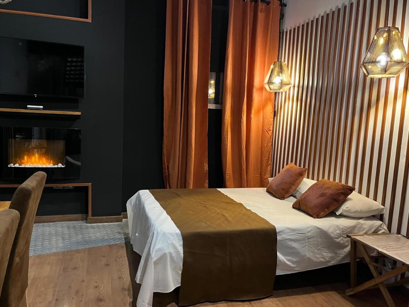 Chic4 Luxury Gran Via Daire Madrid Dış mekan fotoğraf